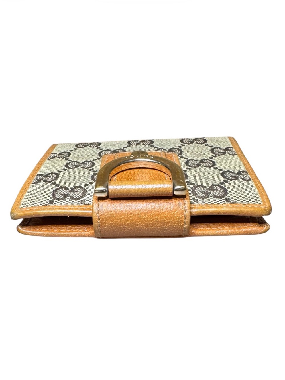 Gucci Abbey Compact GG Canvas Compact Wallet - Picture 5 of 11
